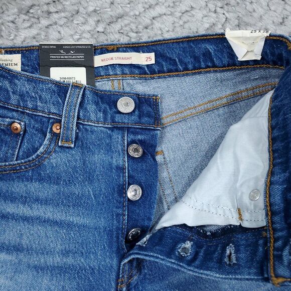 Levi's Premium Wedgie Straight Fit Medium Wash Blue Stretch Size 25x28 High Rise - Picture 5 of 10